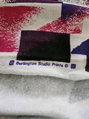 VTG HTF Burlington Studios Prints Abstract Print Poly Fabric 2 Yards 15″ X 65″W