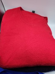 4pc CASHMERE Sweaters Tops Lot Crafts Cutter Flaws Holes Upcycle Fabric DIY