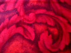 4-2/3 YDS RED & BLACK FLORENTINE SCROLL 100% COTTON JOANN OOP