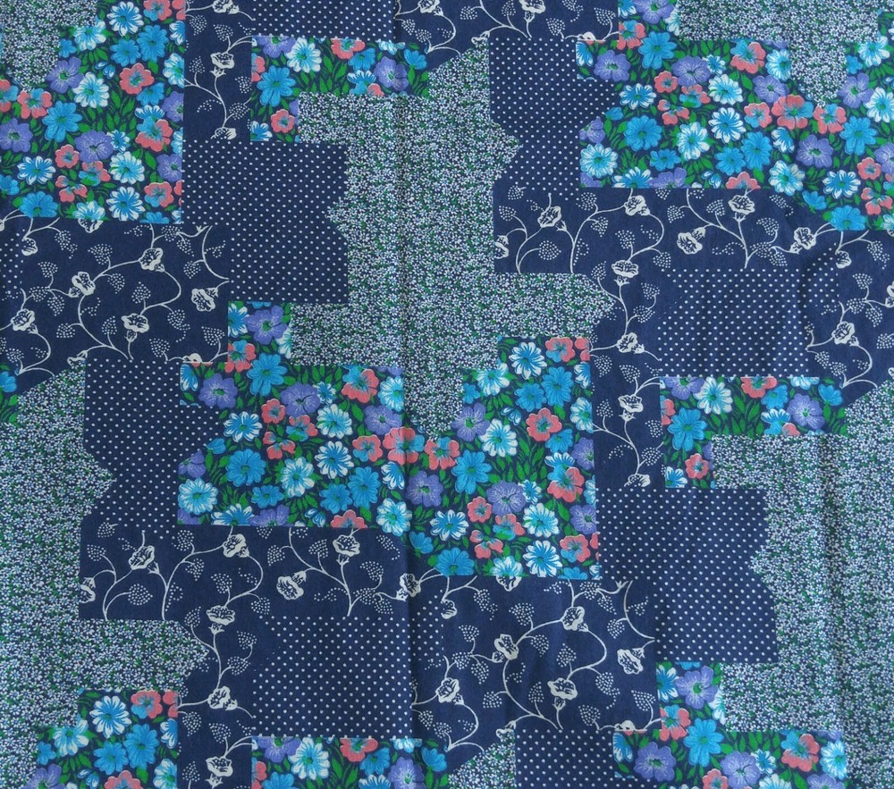 Wide’ N Cotton Fabric CALICO & FLOWER CHEATER QUILT Blue 343-M 58″W x 2⅓ Yards