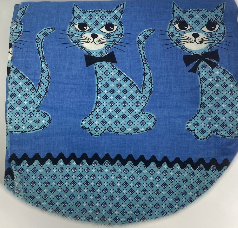 “Rare” CRAFTY BLUE CATS FABRIC Vintage Cotton- 2 YARDS Atomic Mid Century