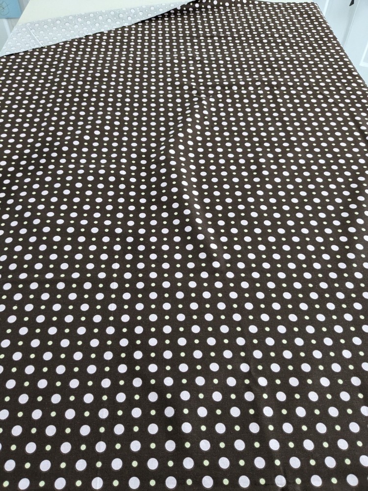 BTY x 44″ PALE PINK POLKA DOTS on Brown Background FCI CLASSIC COTTONS Fabric