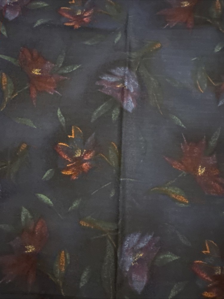 2 .5 Yds Cotton Fabric Floral On Navy One World 2000 Maywood Studio 44” Wide