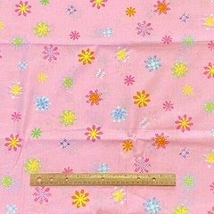 1.6 YD Bubble Gum Pink Flower Toss Fabric Traditions Cotton Print