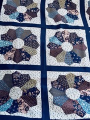 VTG Cranston Cheater Patchwork DITZY Florals 8 Dresden Plate 7 ½ ” Squares BTHY
