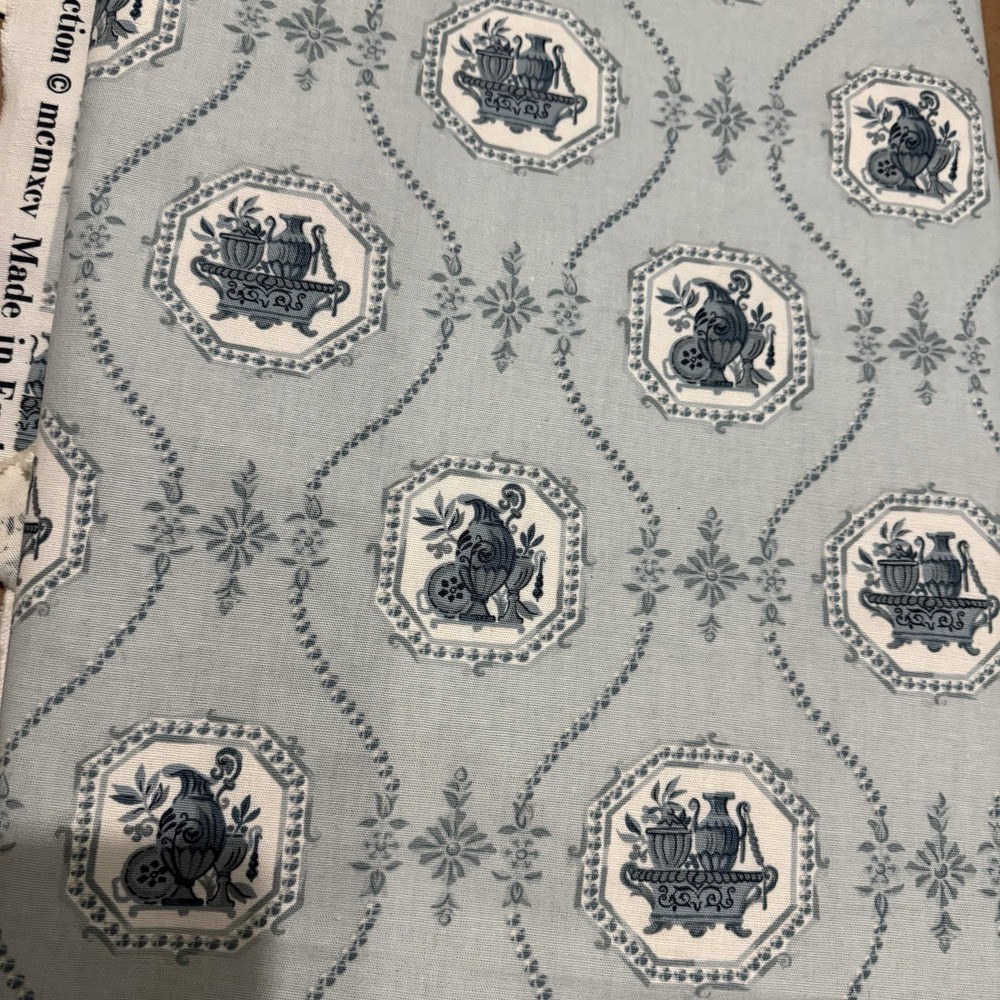 ROBERT ALLEN DESIGN STUDIO Blue Urn Anafi Upholstery Drapery Fabric 204”x56” Eng