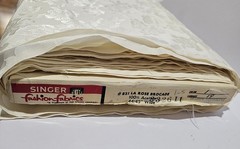 Vintage- Singer Fashion Fabrics- Off White Rose Brocade On Bolt Uncut -6 Yards