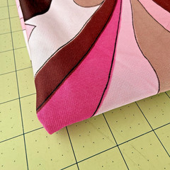 Vintage Pink Groovy Silky Polyester Apparel Fabric Harlequin Border Print 58″x40