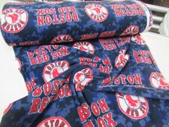 MLB BOSTON RED SOX fabrics DIGITAL CAMO FLEECE design 1 1/3 yds (6687) LastPc
