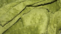 APPLE GREEN MINKY CUDDLE DIMPLE DOT PLUSH SEW QUILT CRAFT FABRIC BTY & PRECUTS