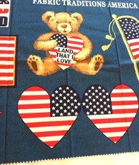 VINTAGE FABRIC TRADITIONS AMERICA APPLIQUES USA FLAG BANNER QUILT 17.5″x 45″