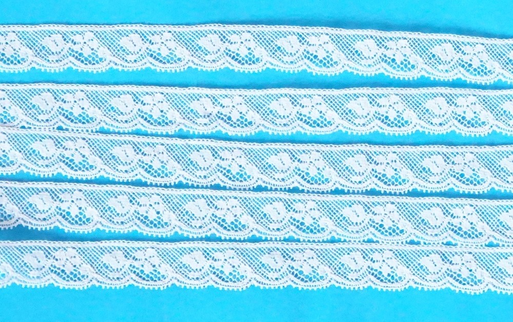 ~ 631 Doll Heirloom Sewing M PULLEN SMOCKING French Val Edge Lace EDGE ~