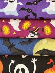 Quilting Fabric Lot – Halloween, 10 Fat Quarters + 1 FREE!