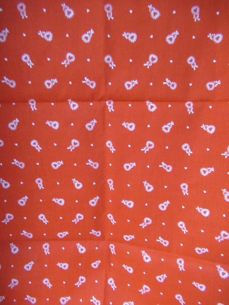 Wamsutta OTC VALENSTINE`S Cotton Fabric HEARTS ALLOVER RED/WHITE 1Y BY 44″