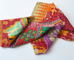 50pcs Kantha Fabric SNIPPET Pack-Kantha Scrap fabric-Scrap Junk Journal-Vintage