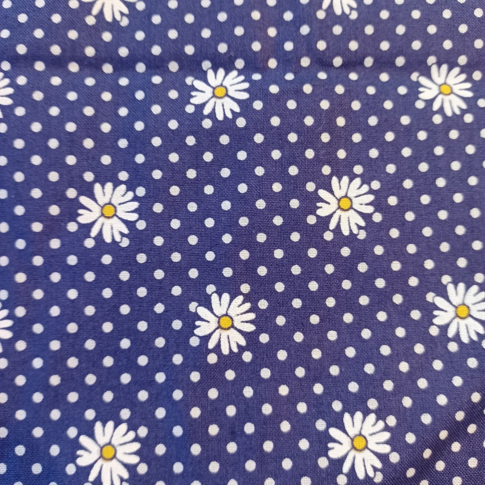 2 Yards 7″ Daisy Floral Dark Blue White 100% Cotton Quilting Fabric Single Piece