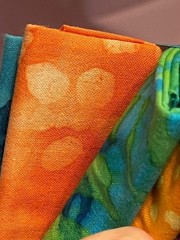 Loops and Threads Fabric 5pc Patterns Colorful Quilting Fabric Bundle Precut NEW