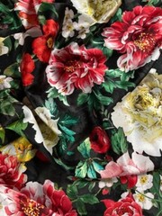 Authentic Top Italian designer made in Italy, silk luxury fabric 120 x 146 cm