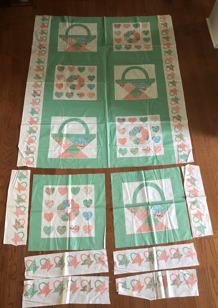 Vtg Cheater Quilt Fabric VIP Cranston 1.5 Yards ++ Extra Pieces Green Read!