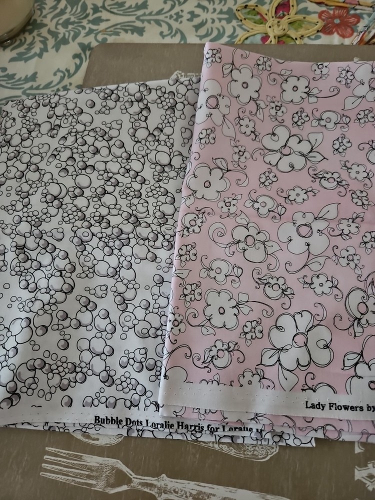 Loralie Harris Design HTF 2 Pieces Lady Flowers & Bubble Dots Half Yard X 44″
