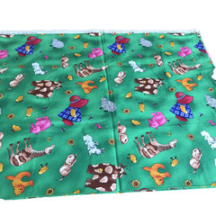 Vtg Sunbonnet Sue Suzie Q on Farm Fabri-Quilt by the yard Cotton Fabric 44″ w