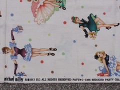 Retro Michael Miller PARTY GIRLS Large Pin Ups Off White Cotton Fabric 27″x44″