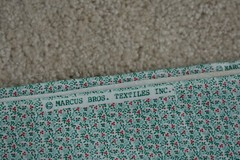 By 1/2 Yd, Vintage, Green & Red Calico on White Quilt Cotton, Marcus, N6443