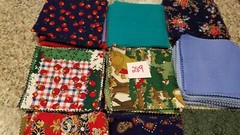LARGE LOT OF COTTON CHARM SQUARES 4″ ASSORTED COLORS & DESIGNS LOT#289