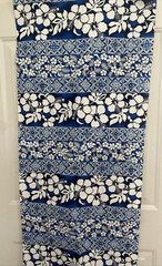 TRANS PACIFIC TEXTILES Hawaiian Flowers Floral Blue & White Fabric 44″ wide 19″