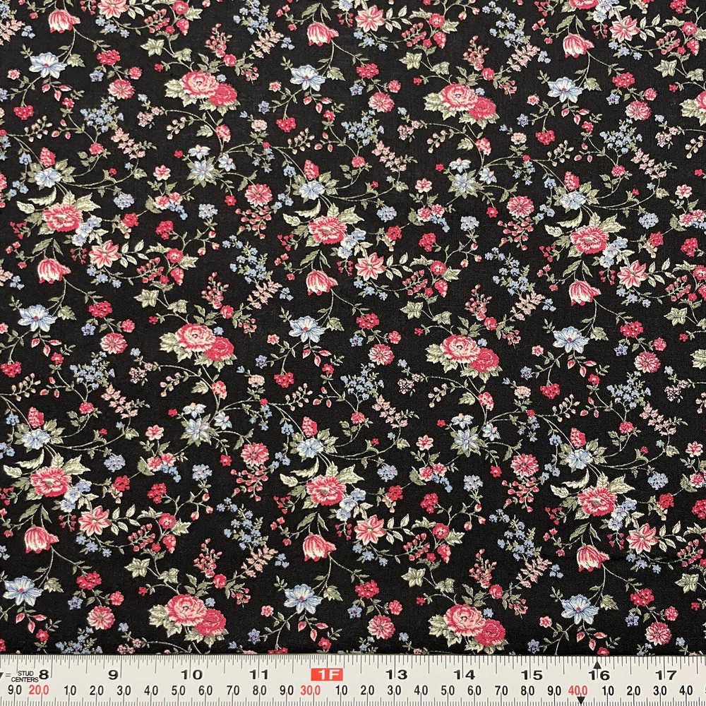 Vintage Florals on Black Unbranded Cotton Fabric by the HALF YARD 18″ x 44″