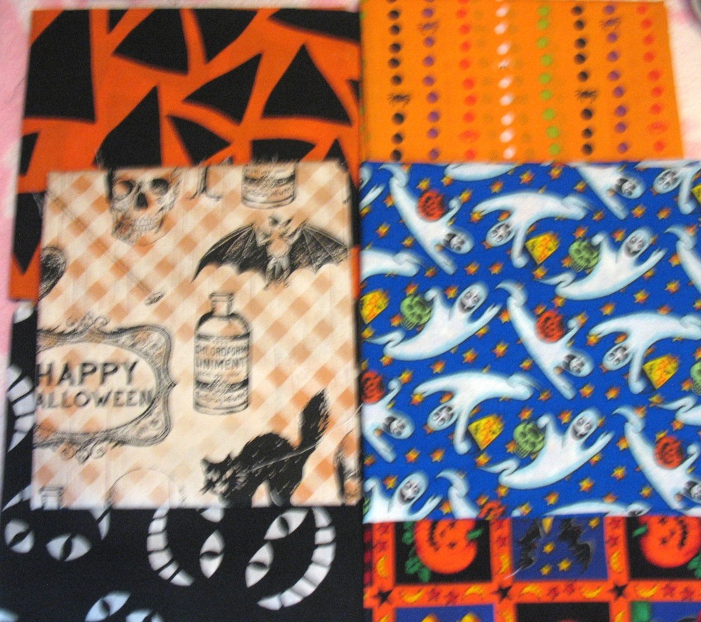 Fat Quarters FQ cotton bundle of 6 lot HALLOWEEN NOVELTY PRINTS 18X22″ pressed A