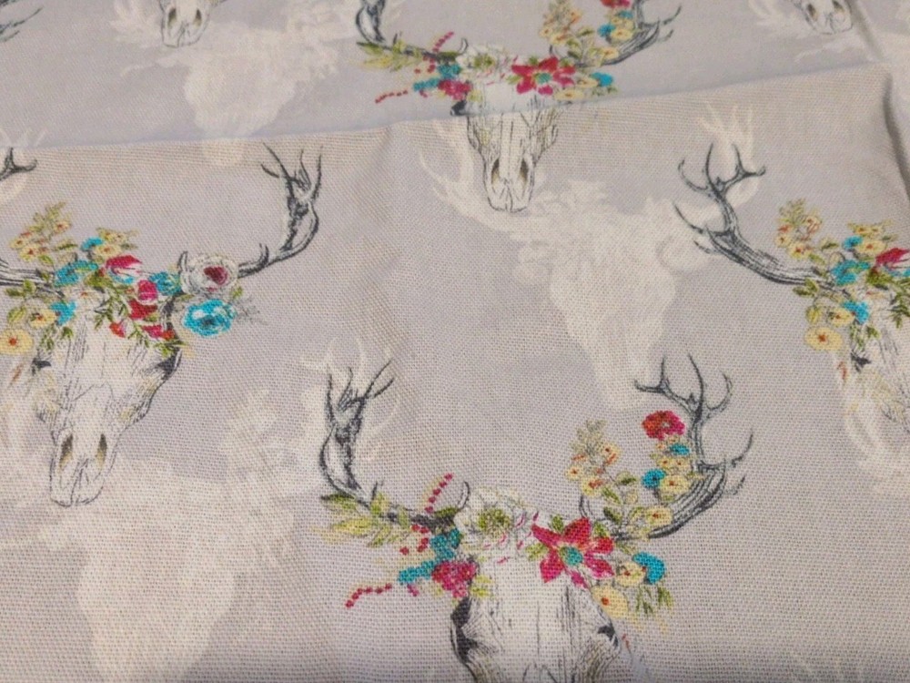 Hobby Lobby Fabric Remnant Floral Cow Skulls 24″ X 37″