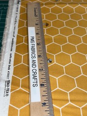 MODA Blossoms and Blooms 100% cotton fabric yard 36×44 bee honeycomb 39057 18