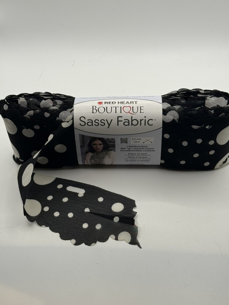 NEW Red Heart Boutique Sassy Fabric – Black Dot #9931- 30 Yds Roll