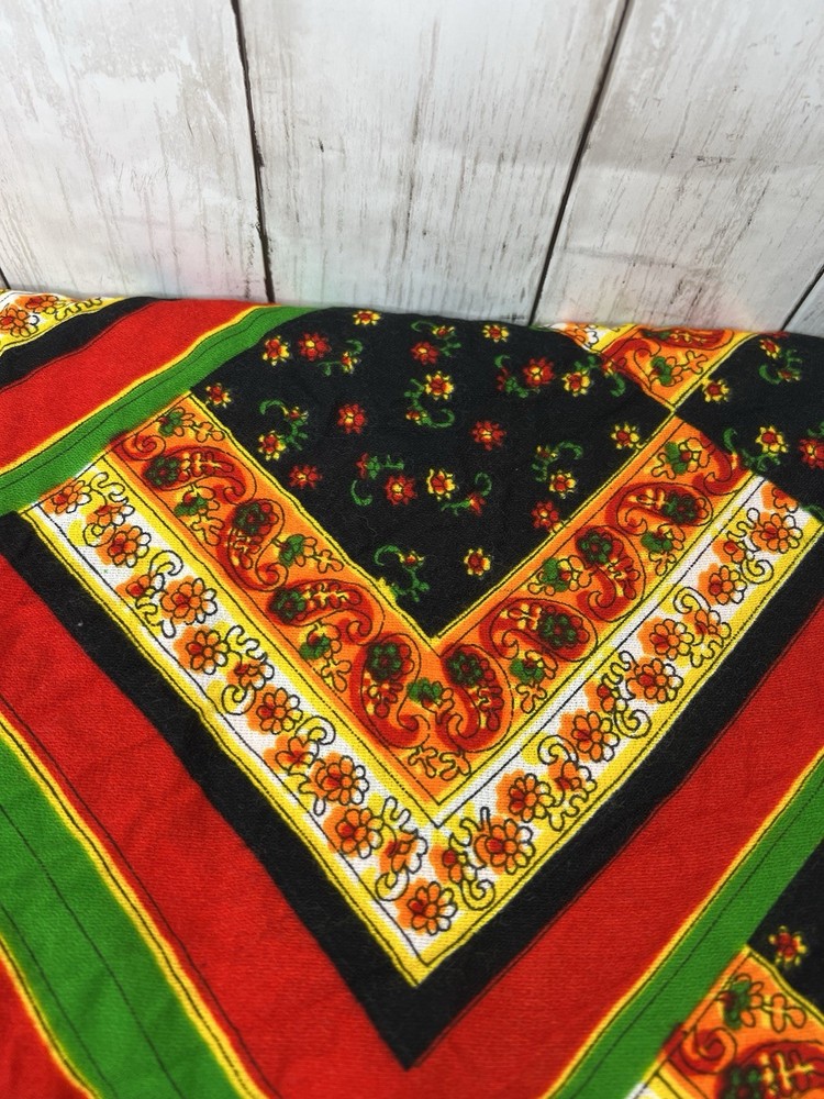Fabric Polyester Cotton Blend Boho Red Green Floral 72×30 Unbranded Vintage