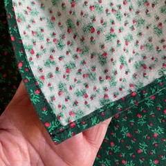 Vintage Ditsy Christmas Floral Fabric Green Cotton 43×43