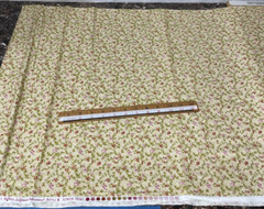 Hoffman California International Fabrics Small Red Pink Rose 100% Cotton C546