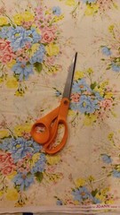 2 Yards 31″ Country Floral Blue/Yellow 100% Cotton Quilting Fabric Single Piece
