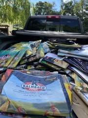 Mixed Lot of Various Kalmbach Feed Bags- Bulk Assortment