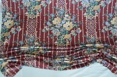 Vintage Floral Chintz / 23 yds avail / 100% Cotton / Victorian Cottagecore
