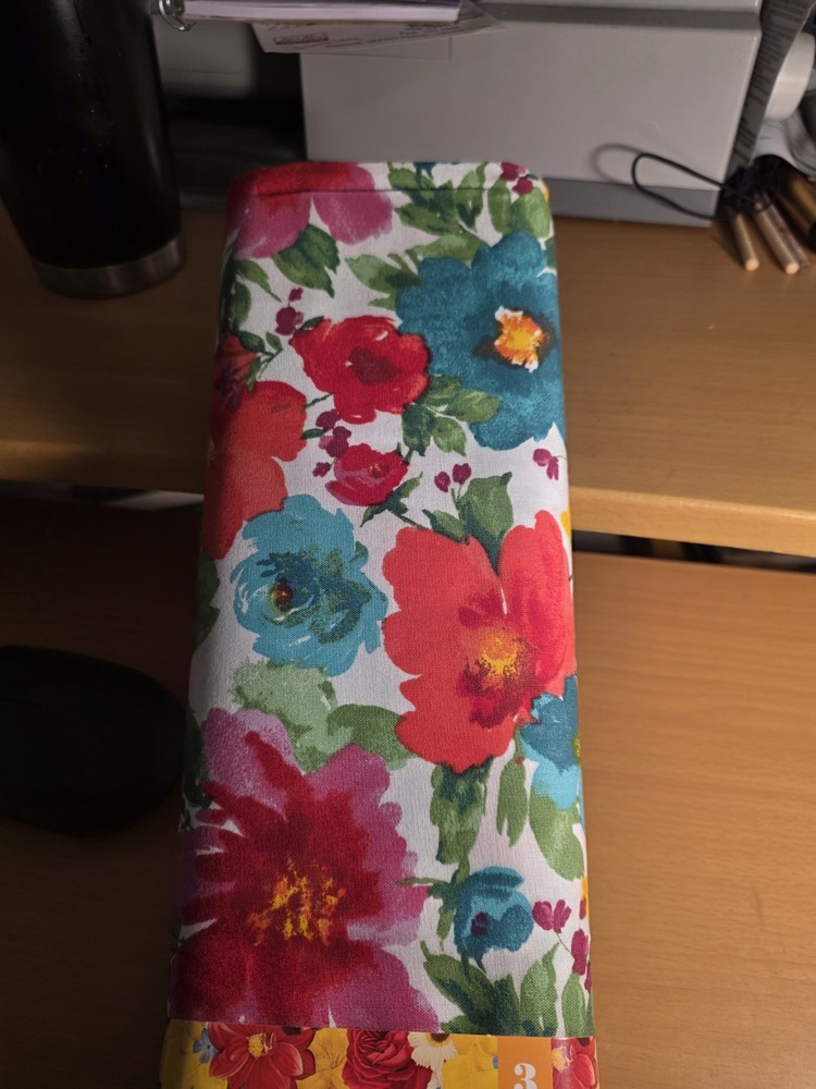 The Pioneer Woman Breezy Blossom Floral Cotton Fabric Multicolor 44/45″, 3 Yds