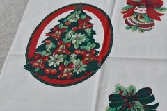 36″ x 44″, Vintage, Red & Green on White Christmas Craft Panel, Wamsutta, P8763