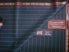Holland & Sherry SUPER 130’s WOOL WORSTED SUITING FABRIC MADE IN ENGLAND – 4.0 m