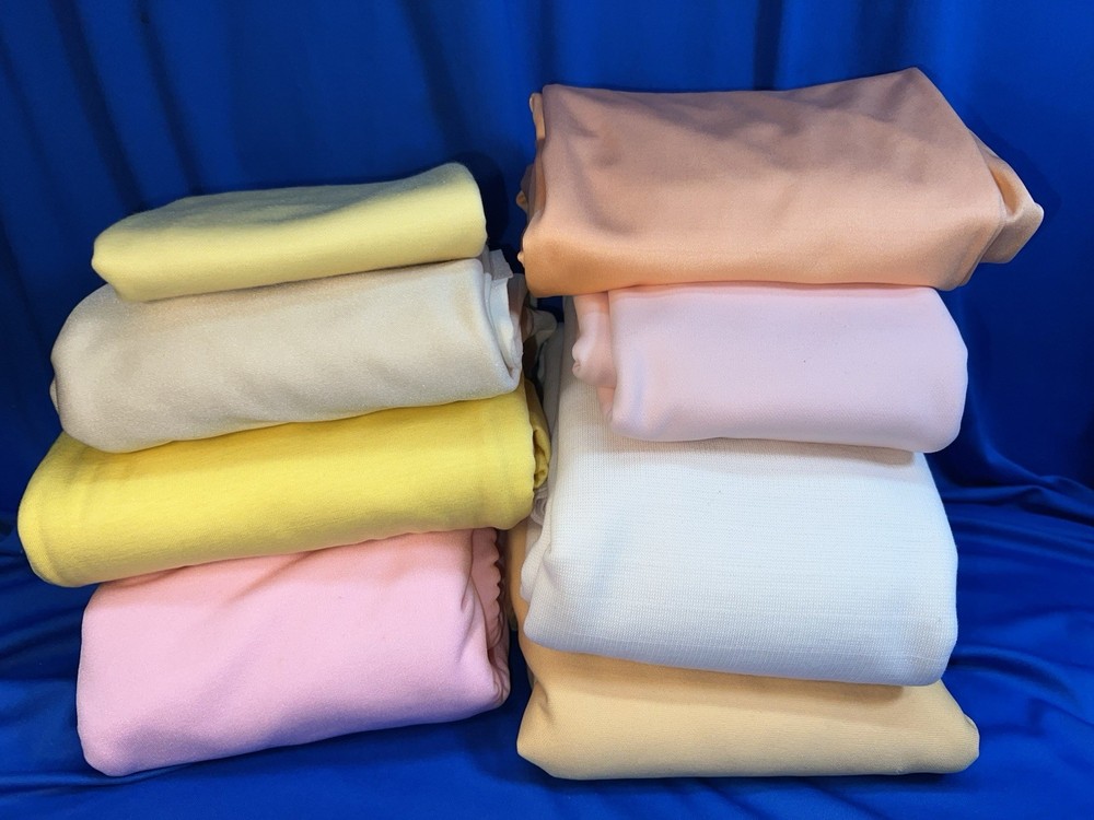 8pcs (17yds, 7 lbs) polyester double knit fabric/remnants in pastels, mostly EUC