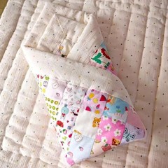 7PCS 9.8″ x 9.8″(25 * 25CM) Quilting Fat x * 25CM), Yellow