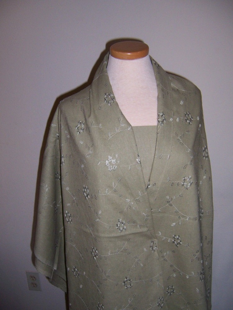 4yds OLIVE FAUX LINEN CO-ORDINATES EMBROIDERED ALL OVER & PLAIN FABRIC TO MATCH