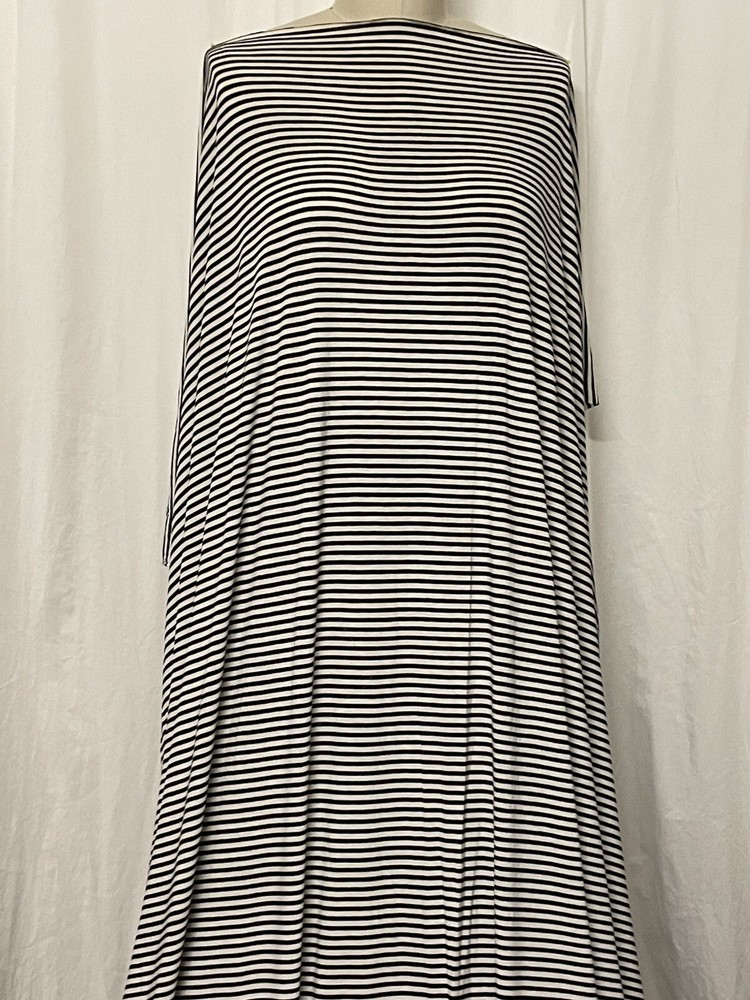 100% Rayon Knit Black White Horizontal Striped Fabric By the Yard 60″ Wide