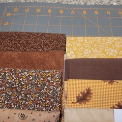 LOT OF 15 FAT QUARTERS COTTON FABRIC ASSTD COLORS & DESIGNS lot 29