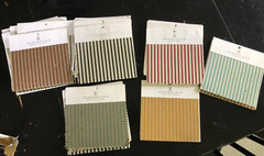 PERENNIALS 384 pieces Mixed Lot Indoor/Outdoor Small Fabric Samples