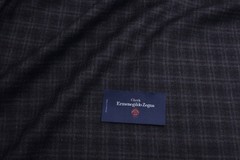 Ermenegildo Zegna 100% silk blazer/suit fabric 3.4 meters 220 Grm